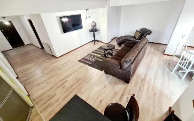 R.O.S.E. Apartment