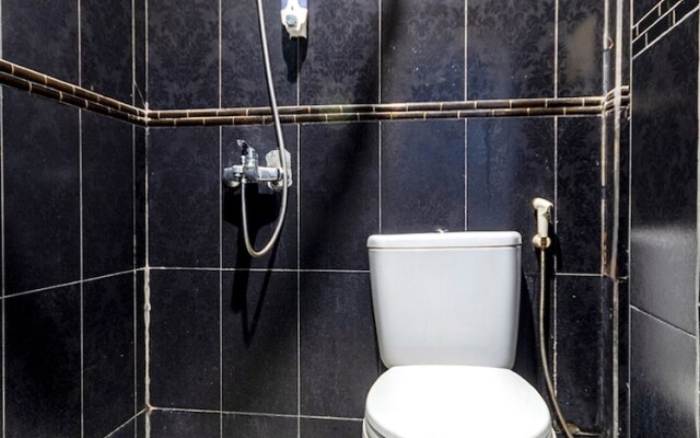 OYO 2544 Just-in Hotel