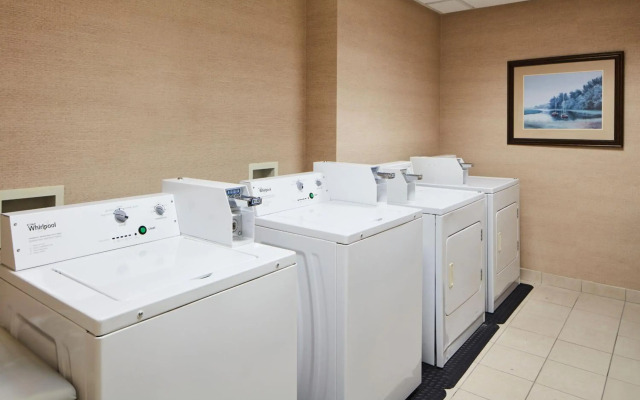 Courtyard by Marriott Charleston Mount Pleasant