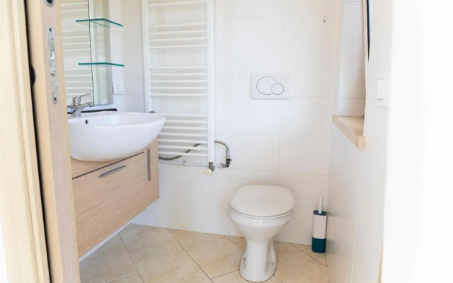 Nice villa only 100m from the beach