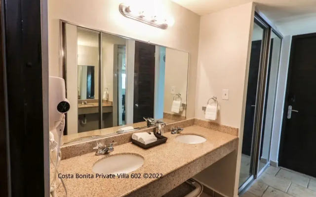 Costa Bonita Private Villa 602