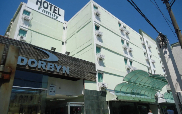 Hotel Family