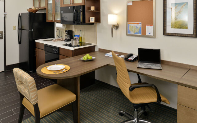 Candlewood Suites Houma by IHG