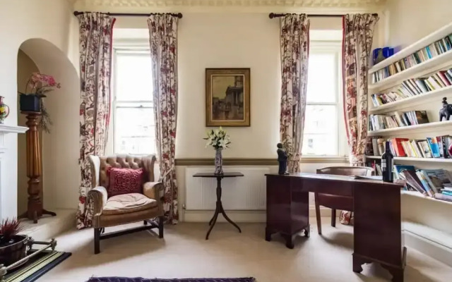The Admirals House - Central Bath Free Parking