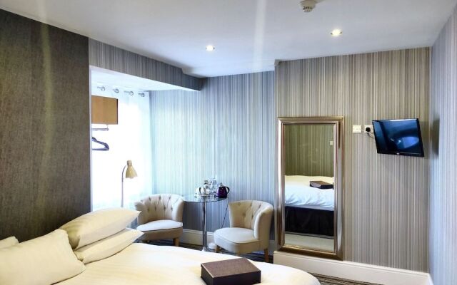 Regency Rooms