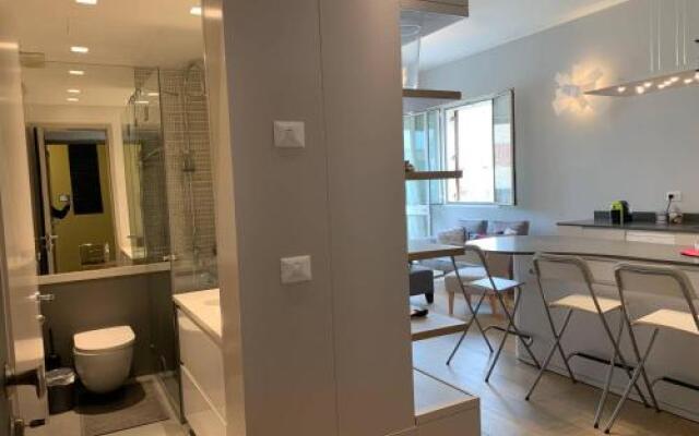 Italian design apartment in Rotchild /habima