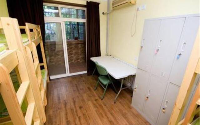 No. 17 Hostel