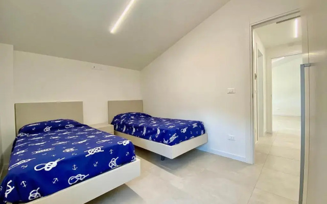 EM Apartments