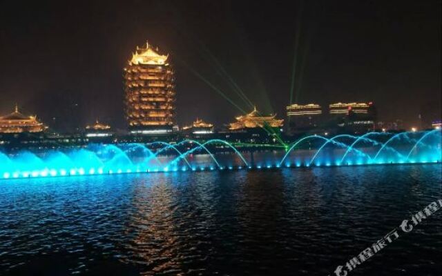 Jinting Hotel (Meishan Dongpo Impression Water Street City Hospital)