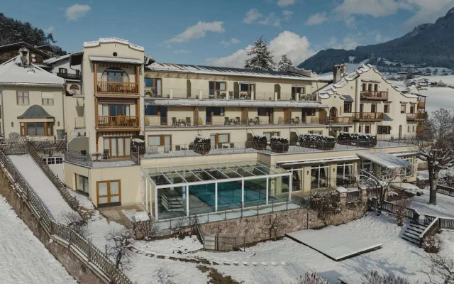 Mirabell Alpine Garden Resort