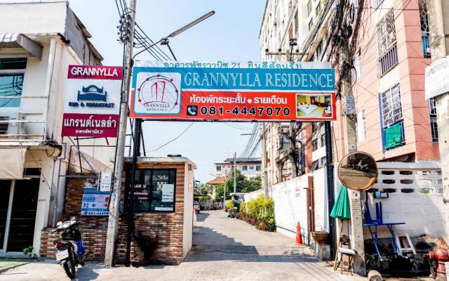 Grannylla Residence Charoenkrung