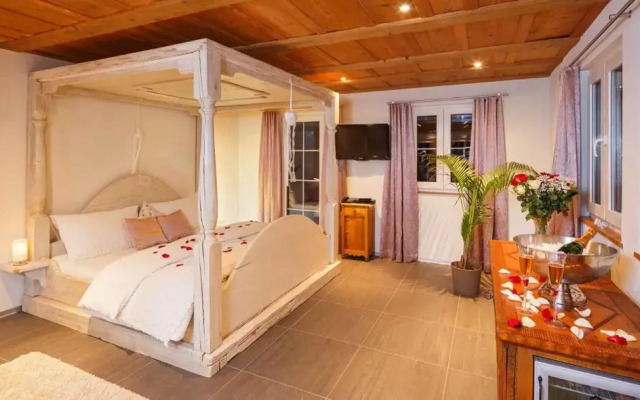 Griesalp Hotels