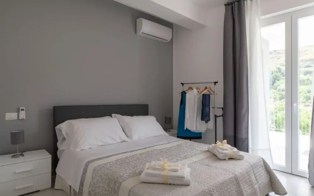 House 103 Rent Apartment