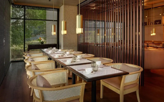 The RuMa Hotel and Residences