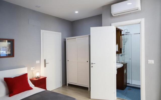 Flat 50M² 2 Bedrooms 2 Bathrooms - Naples