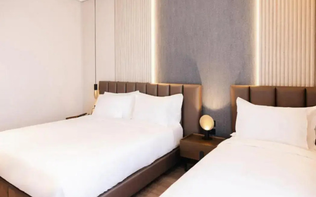 Grand Duka Hotel & Spa