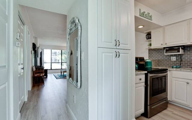 Runaway Bay 122 - 1715310