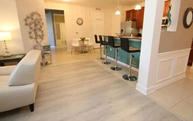 Vista Cay Getaway 3 Bedroom Condo by Redawning