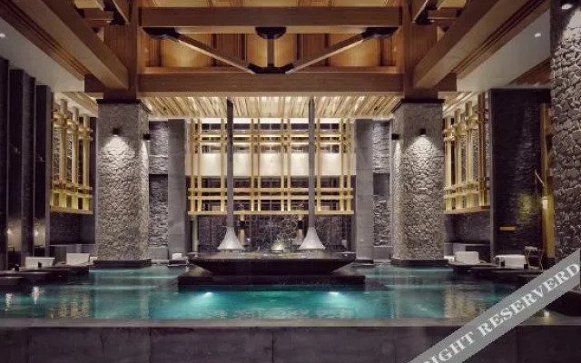 Qinghe Peninsula Hot Spring Resort Hotel