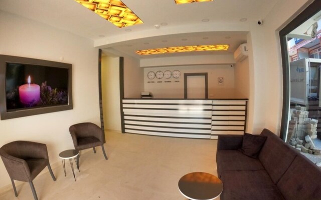Avsa Extra Vagant Hotel