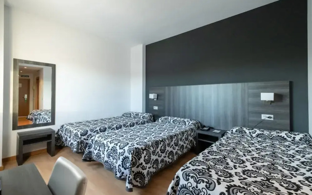 Hotel Abades Via Norte