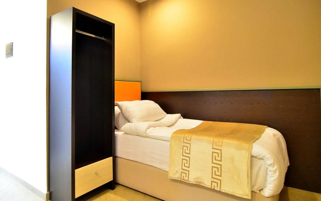 Capital Tirana Hotel