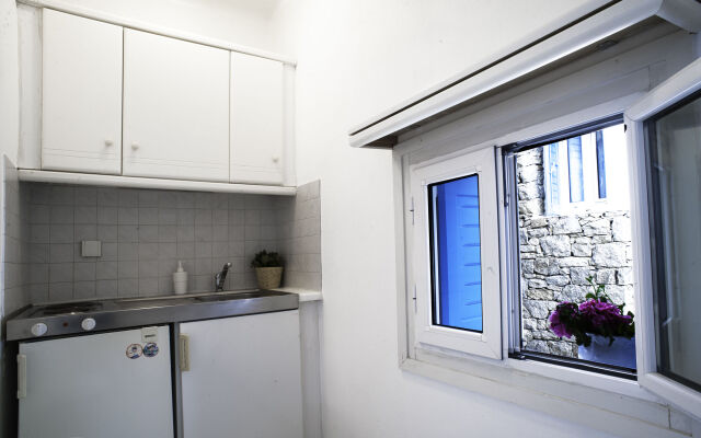 Adikri Villas & Suites
