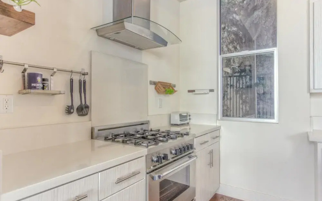 Applewood - Silver Lake 2BD Hollywood