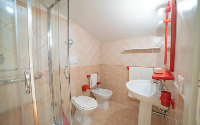 Villa 2 Sunset With Pool on Seashore