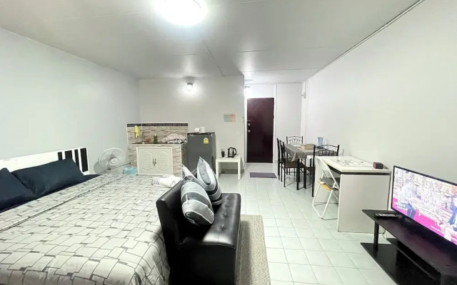 Impact Muangthong Condo C3 by Miles