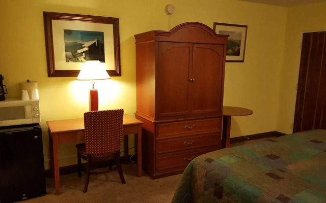 The Mountaineer Inn