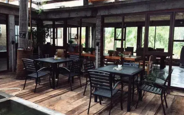 Shanghai Junfulian Homestay