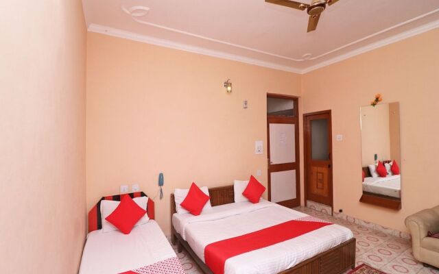 OYO 30229 Blue Diamond