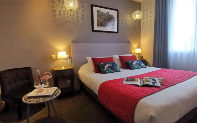 Brit Hotel Acacias