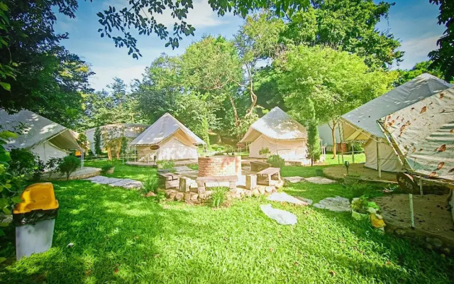 Resort Huangchui Baan Phu Khao