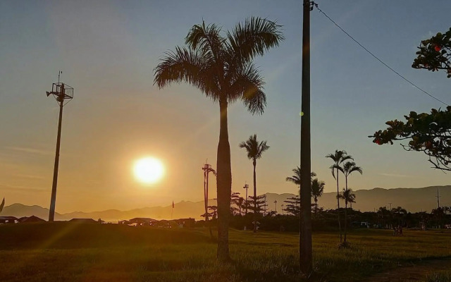 Cantinho do Indaiá - Apto pé na areia