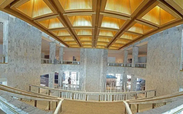 Al Raha Beach Hotel Villas