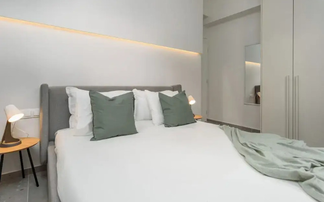 Penelope's Charming 2-BR Apt in Athens