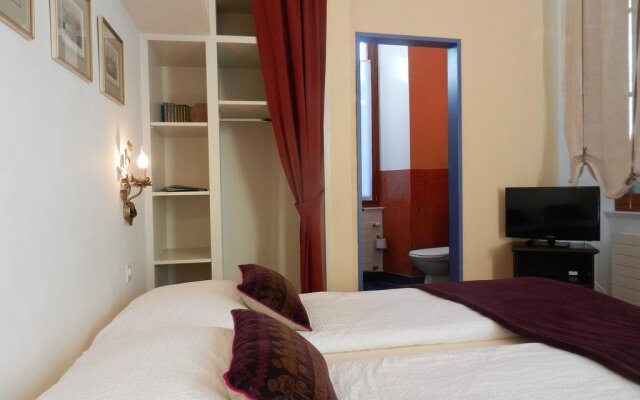 Pensione Casa Gialla