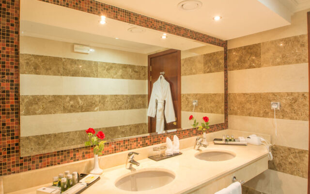 Al Aqeeq Madinah Hotel