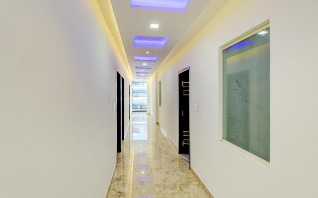 OYO 78903 Dsilver Suites