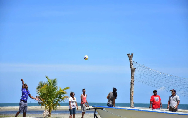 Club Fiji Resort