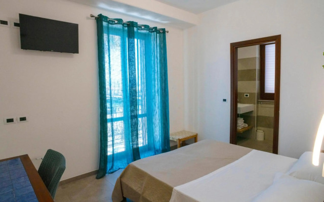 Petit Hotel