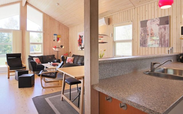 8 Person Holiday Home in Vaeggerlose