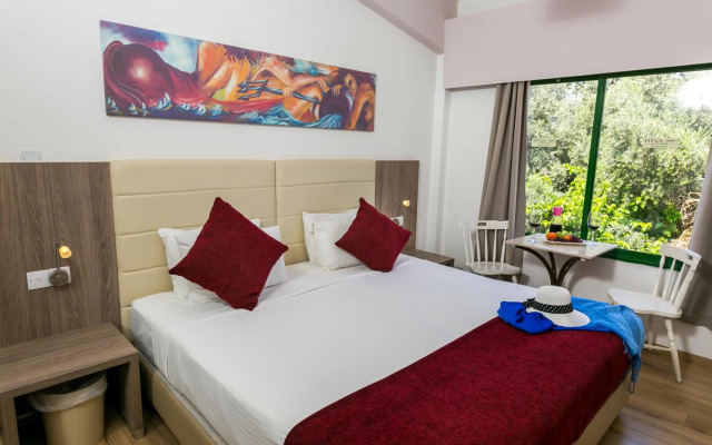 Fitos Inn Guest House