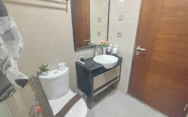 2Br Near Marvell City Mall At Linden Apartment