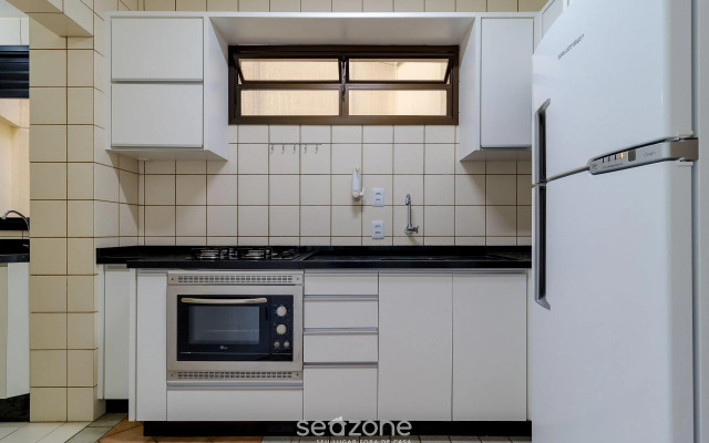 Apto Charmoso Vista Mar em Canasvieiras EMP2201