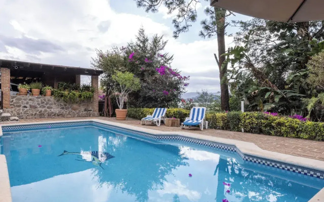 Cozy Cabin in Avandaro