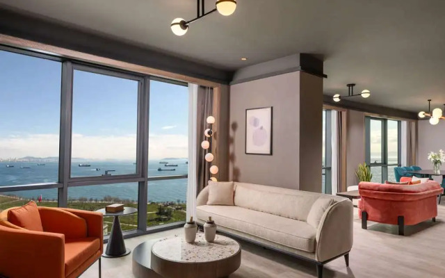 Mövenpick Hotel Istanbul Marmara Sea