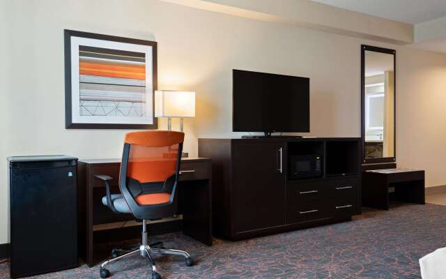 Best Western Plus Executive Inn